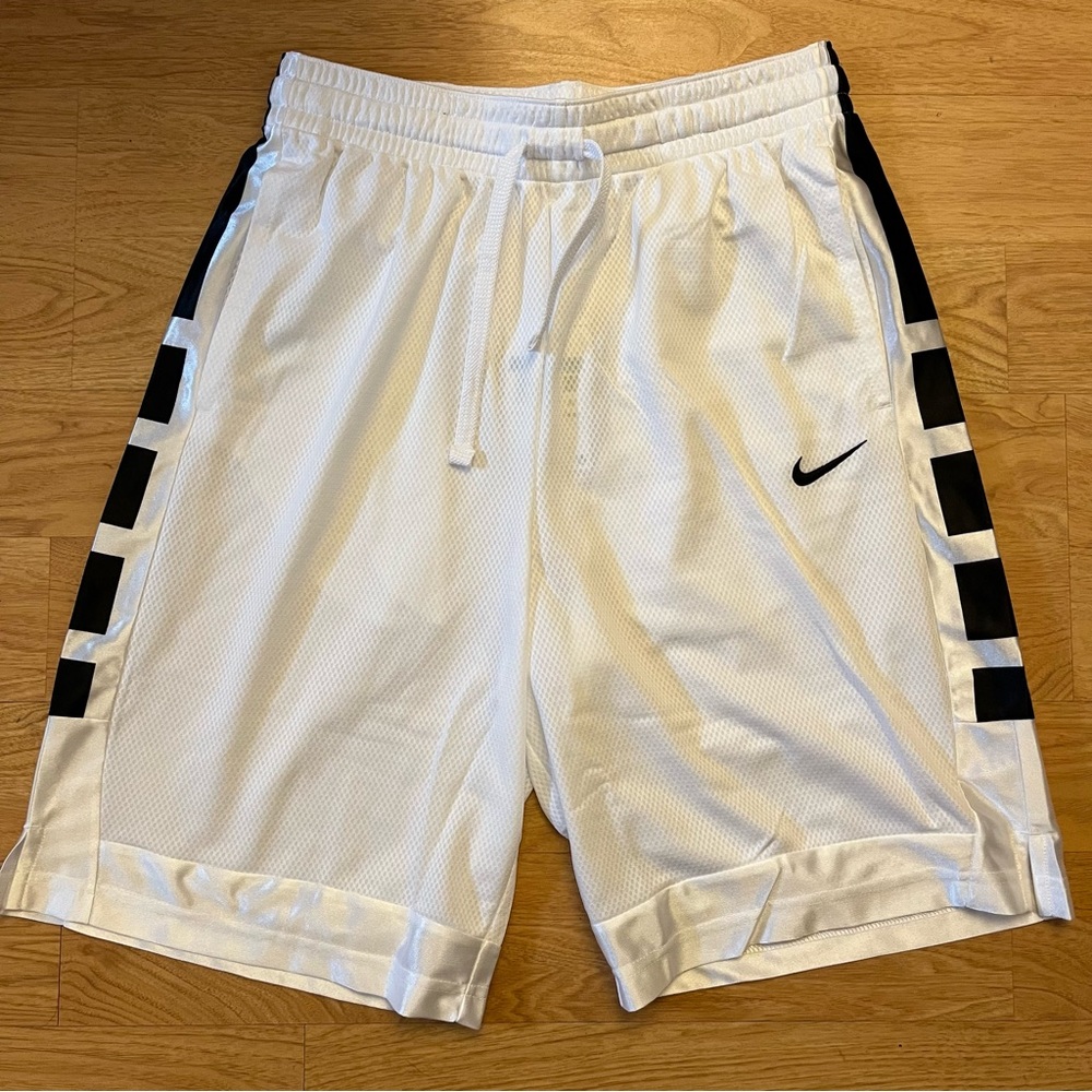 Nike Dri-FIT Elite Basketball Shorts Men’s Size Medium DN4002-100